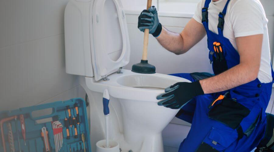 sewer line plumber in Green River, WY